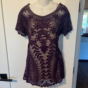 Women’s Purple Embroidered Detail Floral short sleeve Top – Size M
